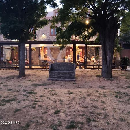 Hostal Bavieca 梅迪纳塞利 外观 照片