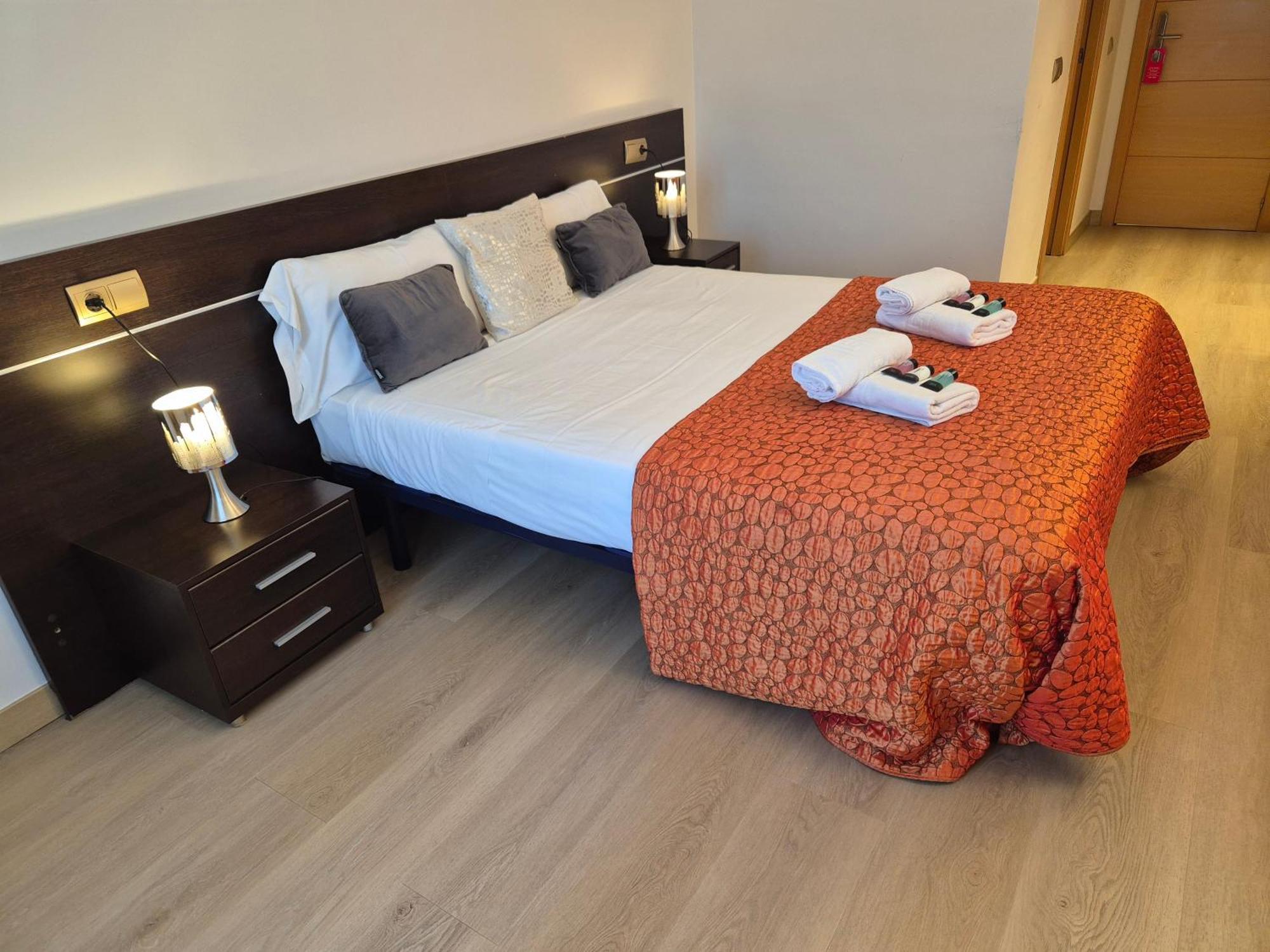 Hostal Bavieca 梅迪纳塞利 外观 照片