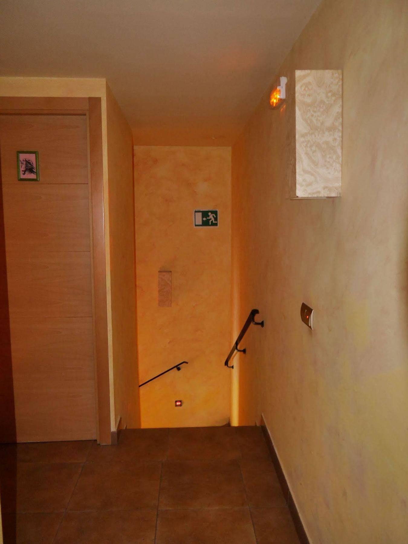 Hostal Bavieca 梅迪纳塞利 外观 照片